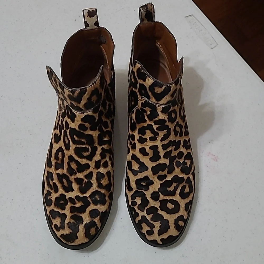 Franco Sarto women's animal print/fur ankle boots size 7.5